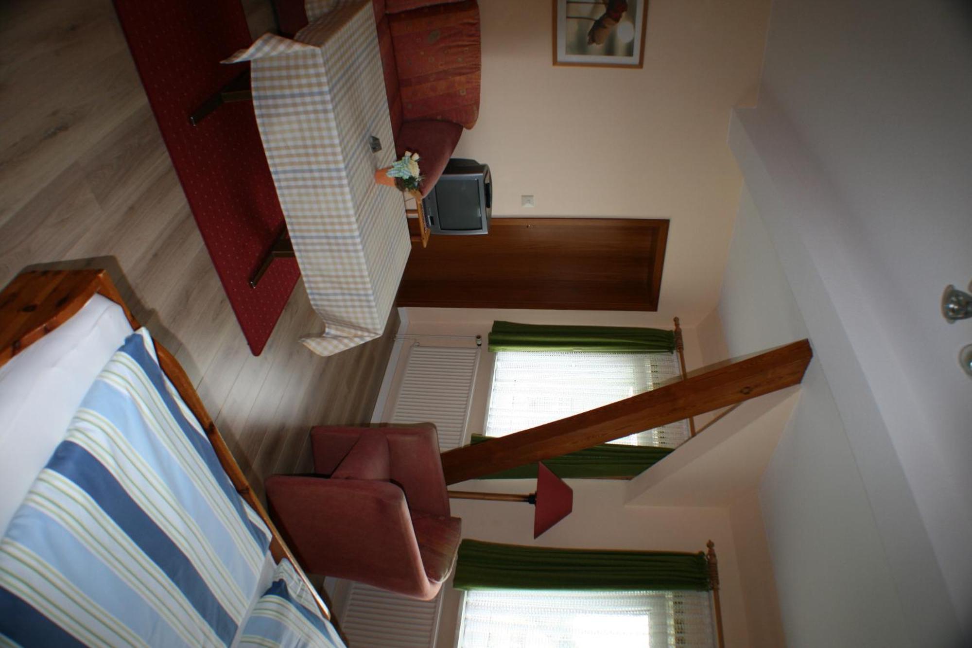 Hotel garni Zur Post Utersum Kamer foto